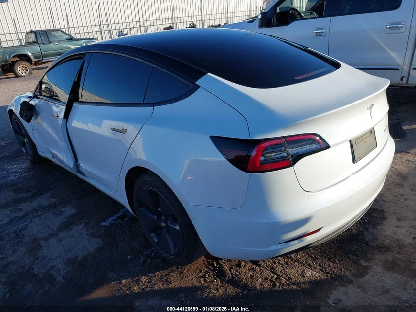Tesla Model 3 Long Range Dual Motor All-Wheel Drive, снимка 3 - Автомобили и джипове - 53958415