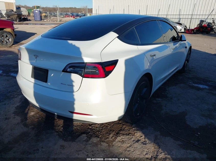 Tesla Model 3 Long Range Dual Motor All-Wheel Drive, снимка 4 - Автомобили и джипове - 53958415