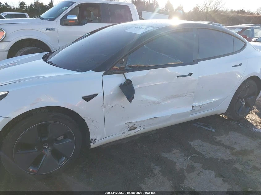 Tesla Model 3 Long Range Dual Motor All-Wheel Drive, снимка 6 - Автомобили и джипове - 53958415