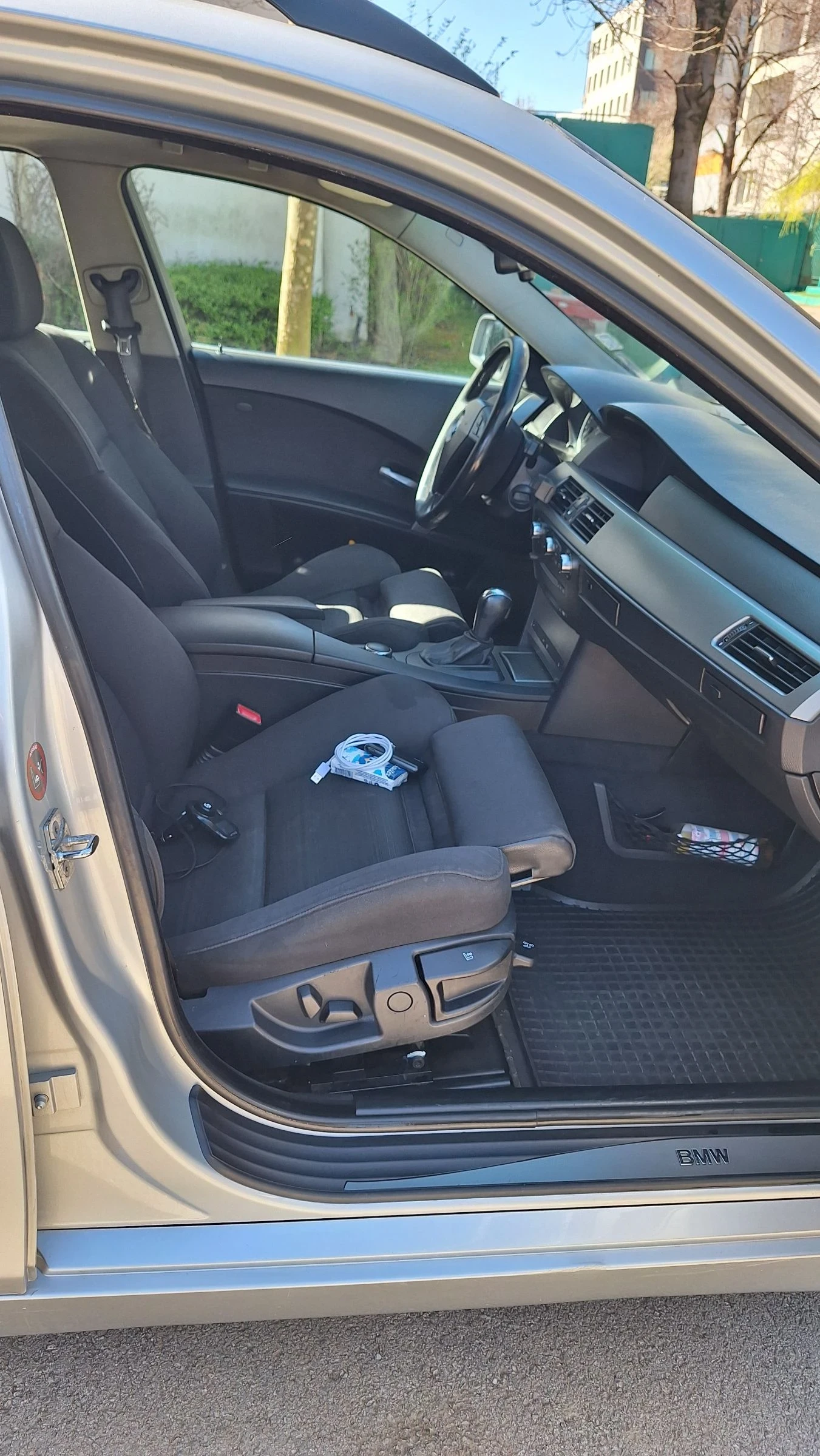 BMW 525, снимка 6 - Автомобили и джипове - 54132689