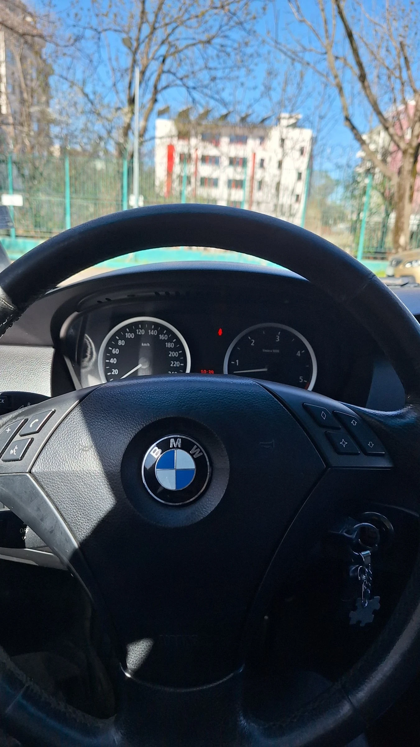 BMW 525, снимка 11 - Автомобили и джипове - 54132689