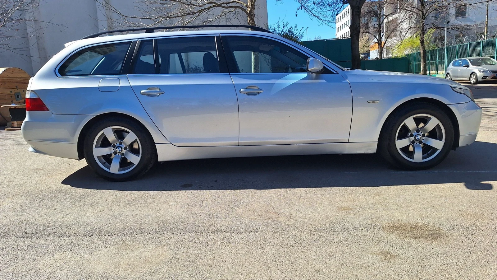 BMW 525, снимка 4 - Автомобили и джипове - 54132689