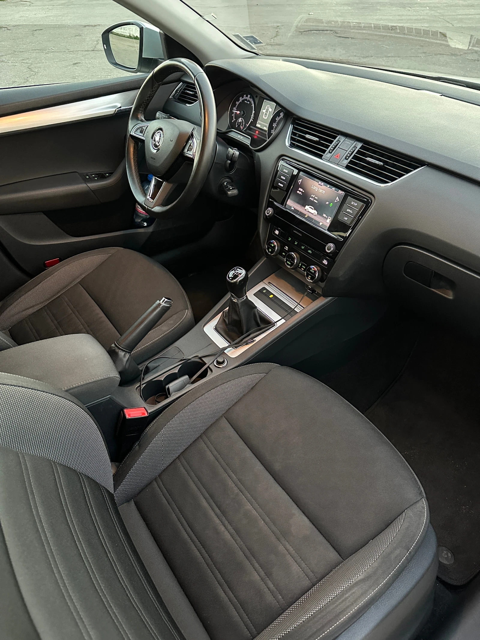 Skoda Octavia Ambition 1.6TDI | Mobile.bg � ����������� 5