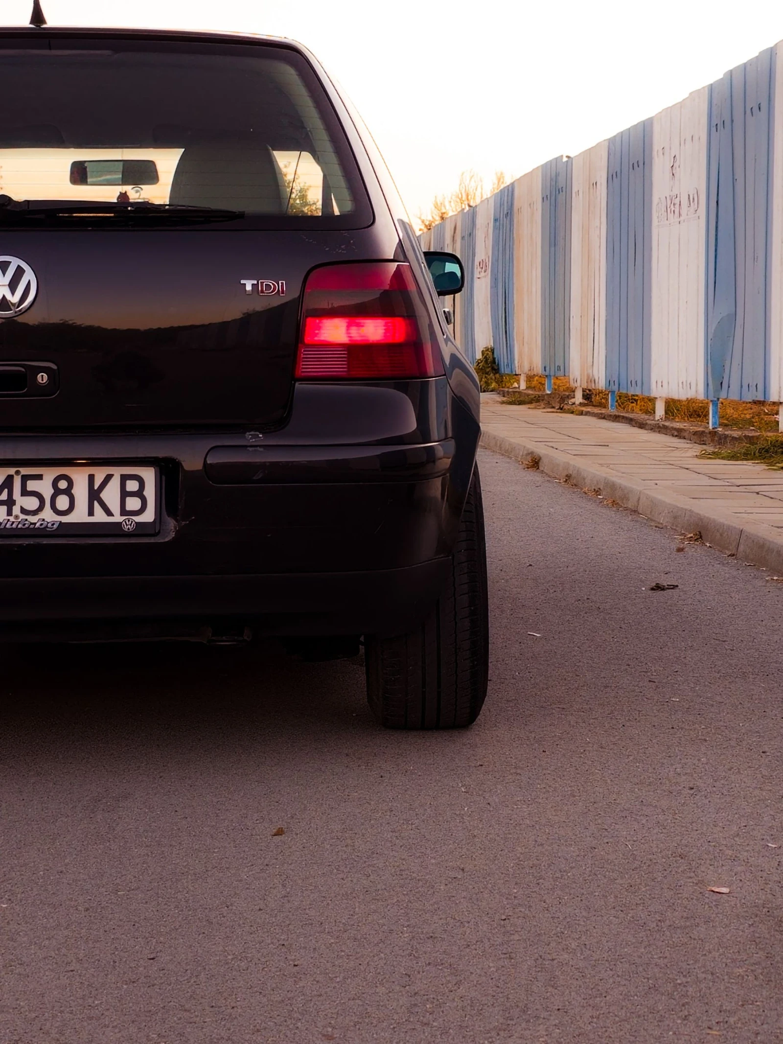 VW Golf TDI, снимка 6 - Автомобили и джипове - 54359144