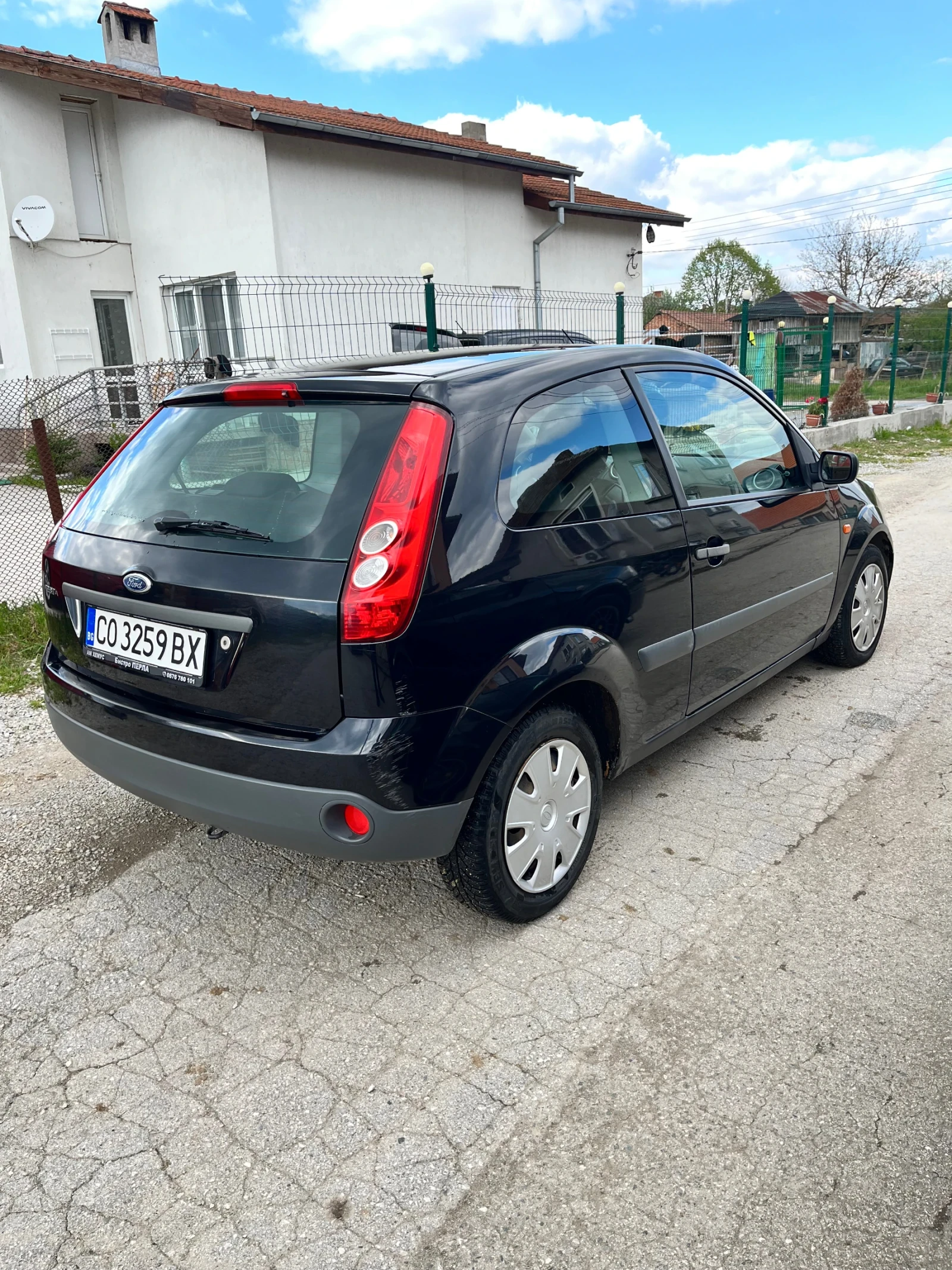 Ford Fiesta 1.3 Бензин Верига, снимка 2 - Автомобили и джипове - 54401170