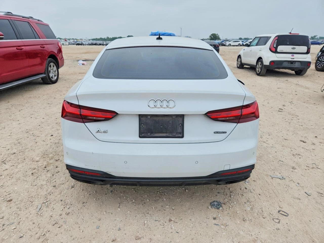 Audi A5 2.0l Premium Plus 40, снимка 6 - Автомобили и джипове - 54416955