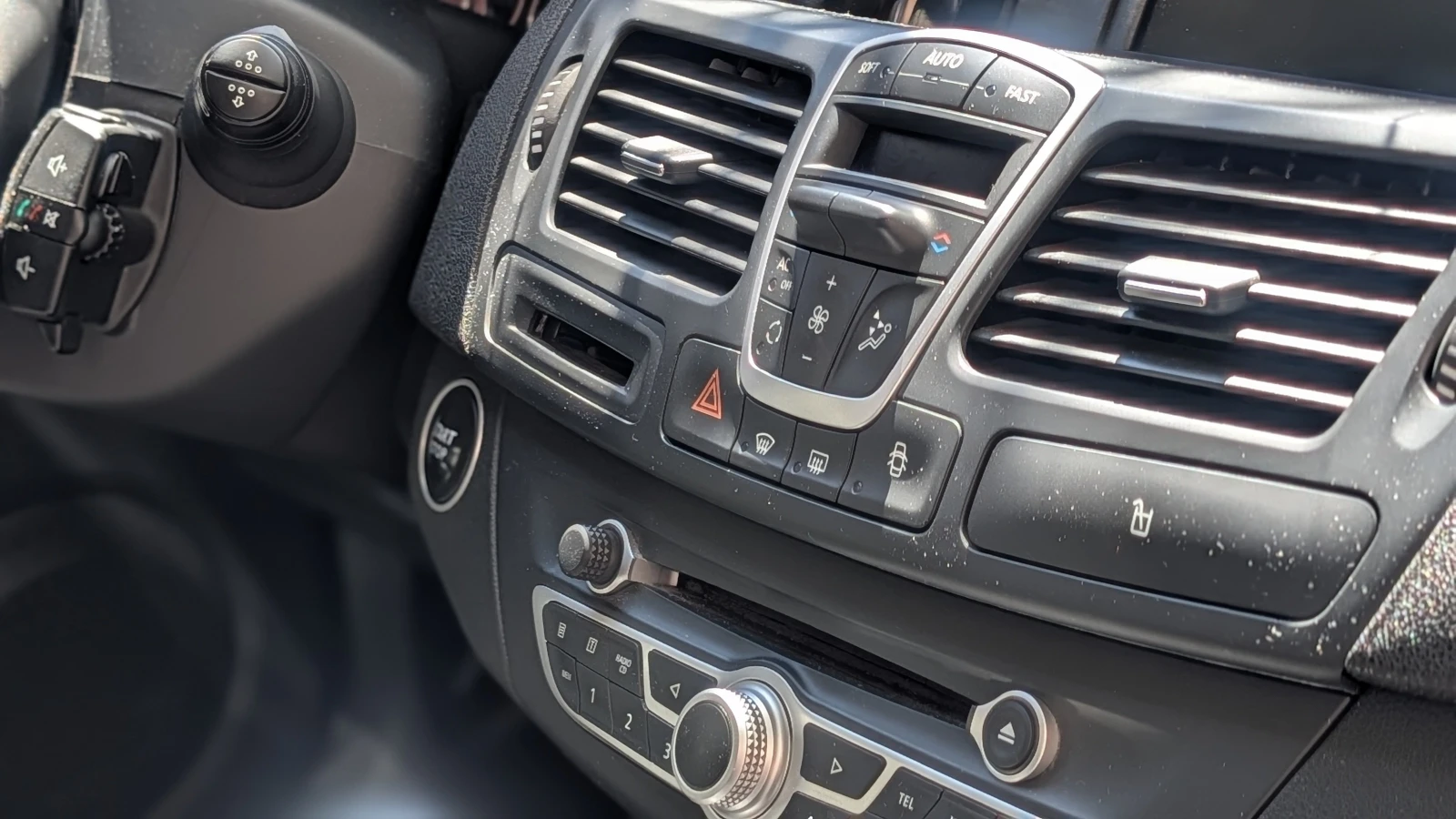 Renault Laguna III Grandtour, снимка 6 - Автомобили и джипове - 54428128