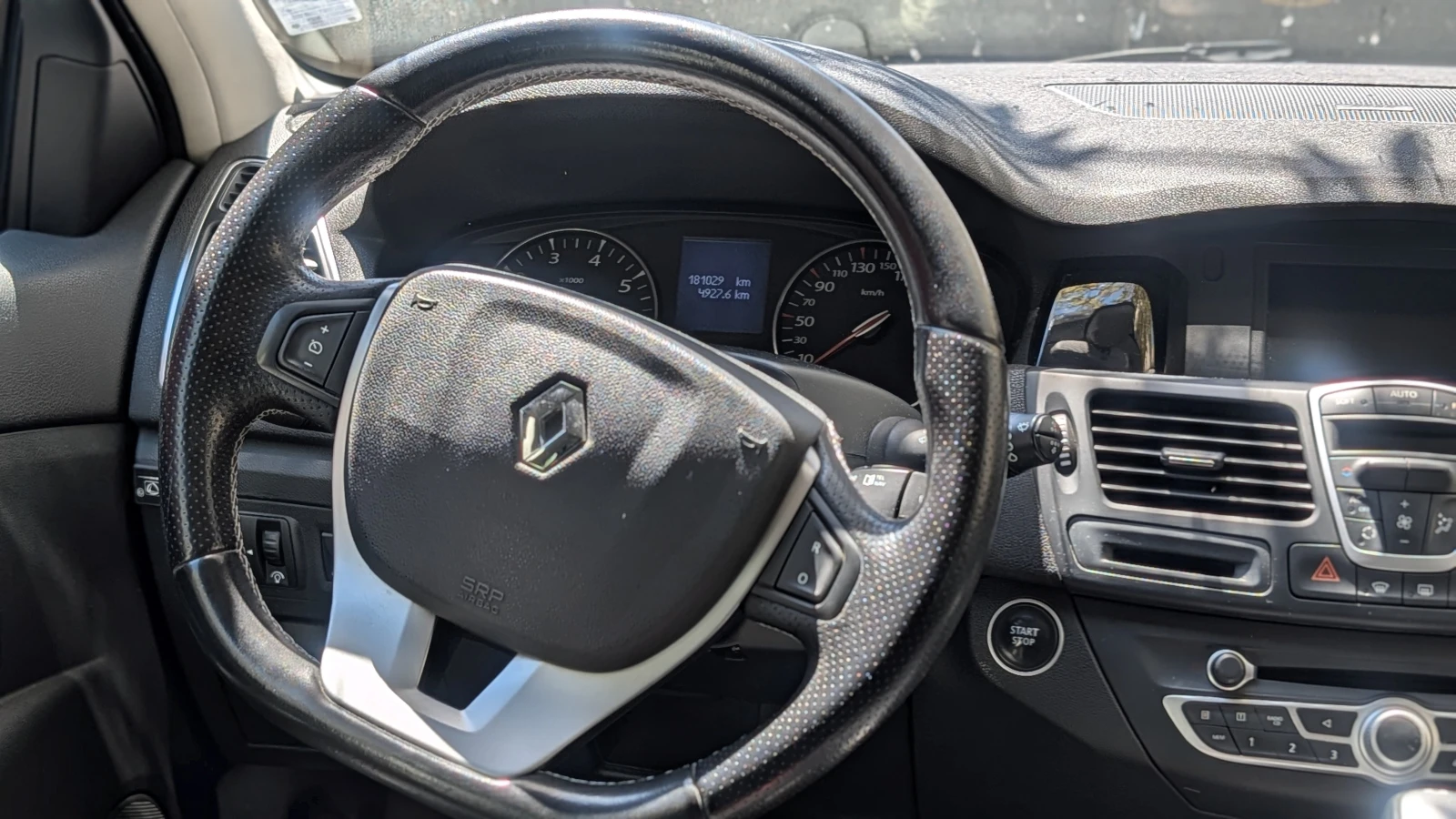 Renault Laguna III Grandtour, снимка 7 - Автомобили и джипове - 54428128
