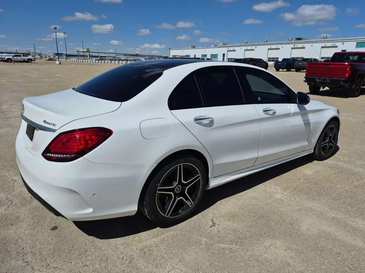 Mercedes-Benz C 300 АМГ ПАКЕТ/CARFAX/ПОДГРЕВ/ПАНОРАМА/ПАМЕТ, снимка 3 - Автомобили и джипове - 54445484