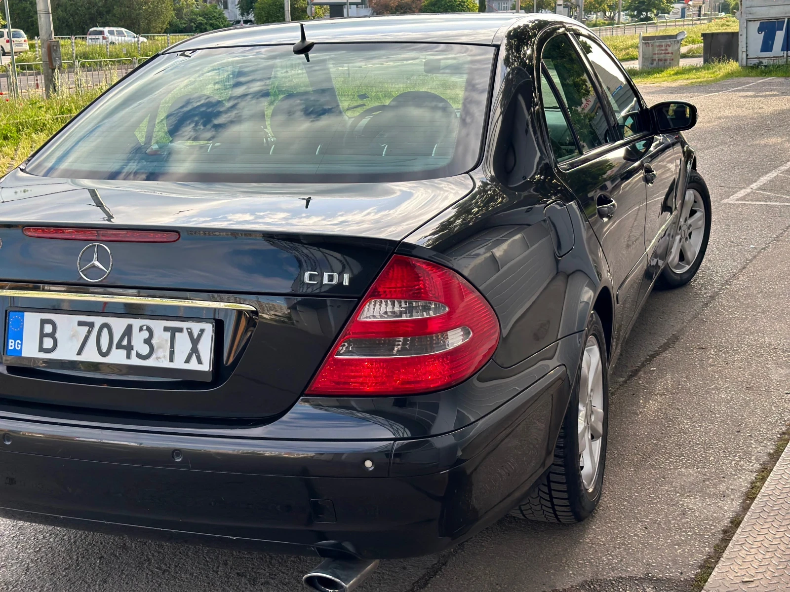 Mercedes-Benz 280, снимка 4 - Автомобили и джипове - 54661114