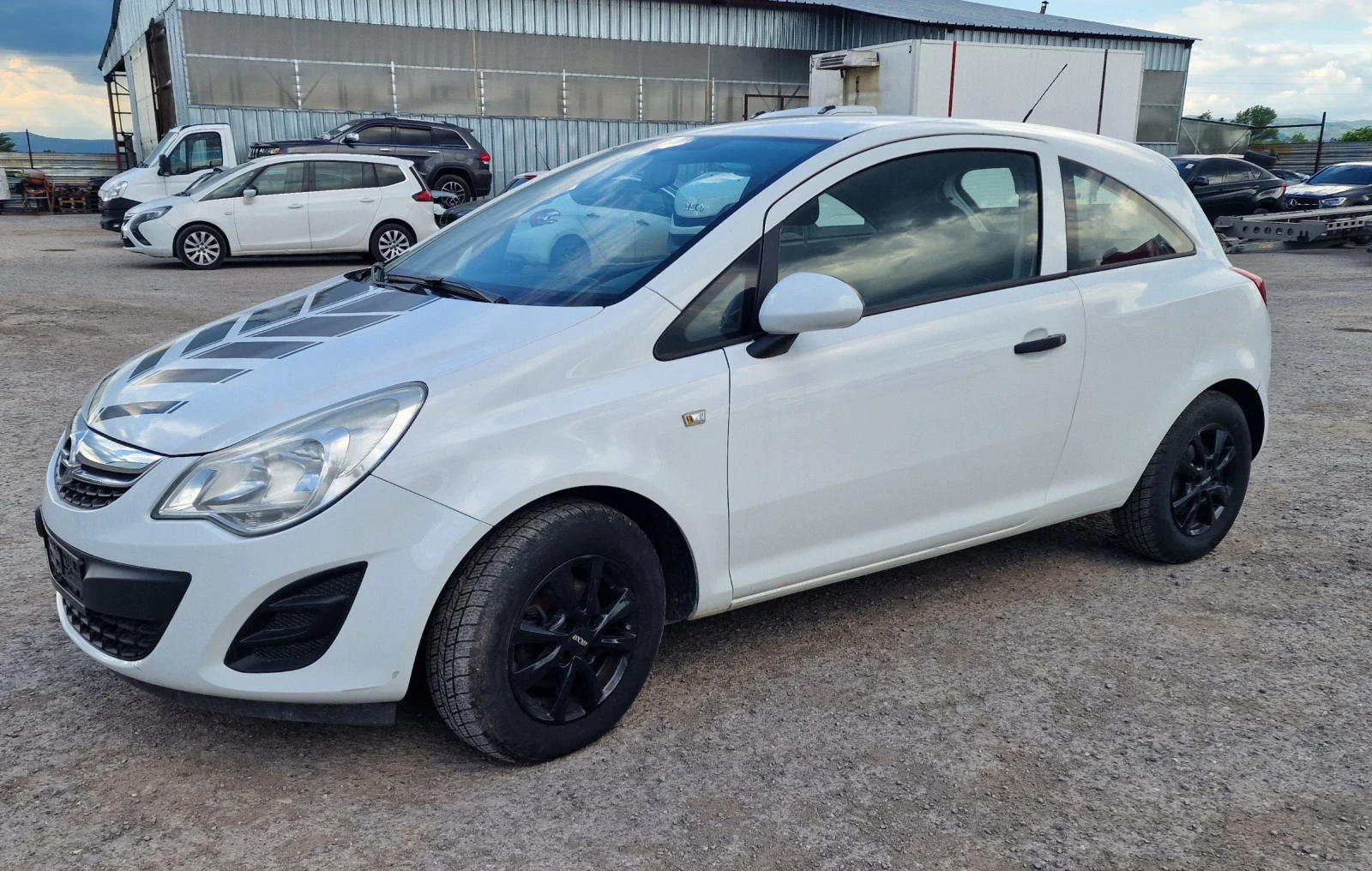 Opel Corsa Euro 5, 75 к.с., снимка 6 - Автомобили и джипове - 54682109