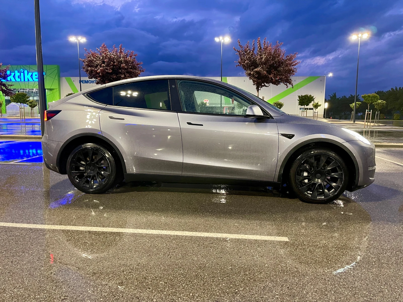 Tesla Model Y Long Range AWD Ryzen, снимка 6 - Автомобили и джипове - 54706841