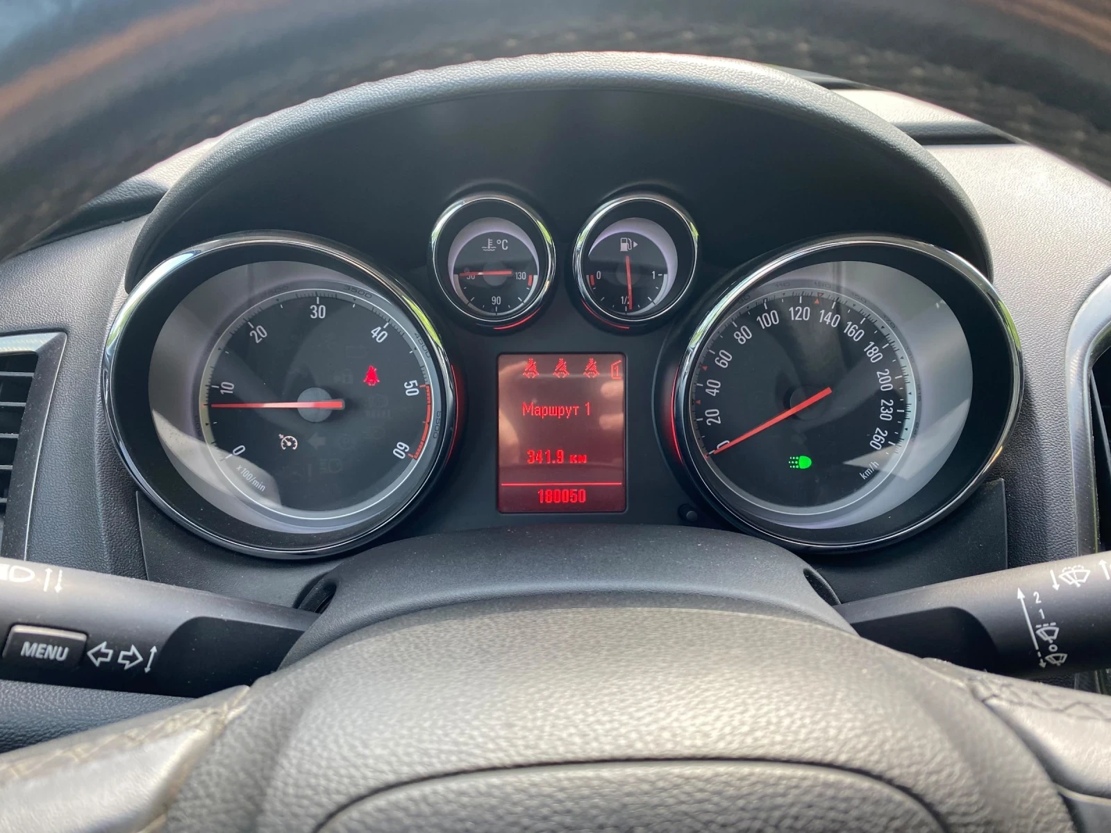 Opel Astra 1.7 CDTI Cosmo, снимка 4 - Автомобили и джипове - 54832483