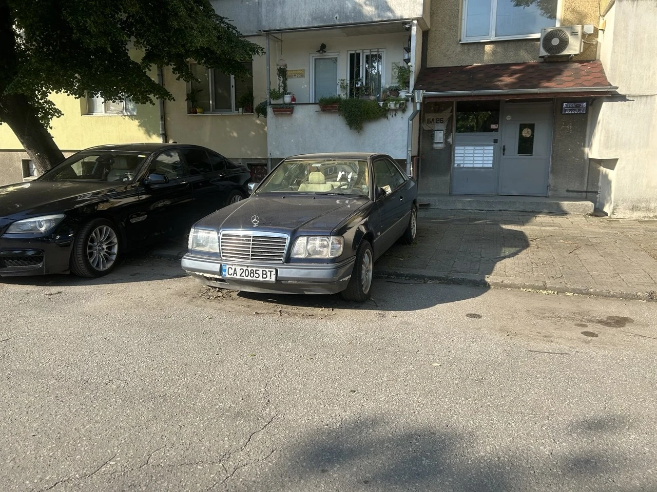 Mercedes-Benz 124, снимка 5 - Автомобили и джипове - 54873712