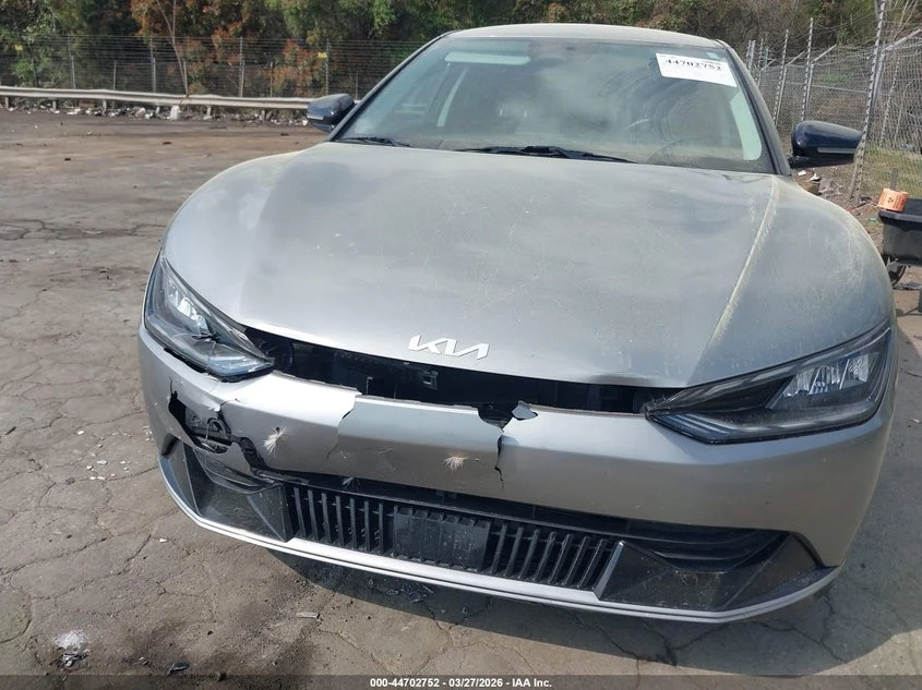 Kia EV6 Wind, снимка 6 - Автомобили и джипове - 54906591