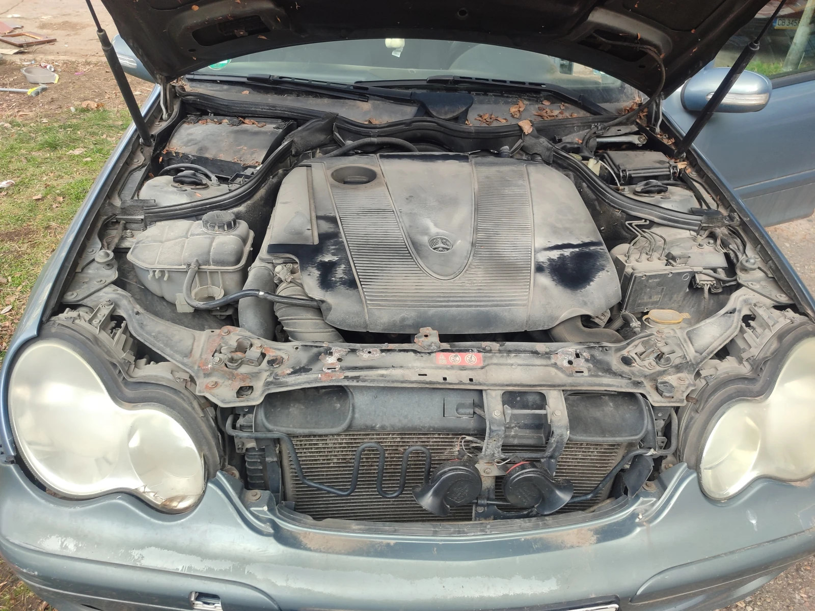 Mercedes-Benz C 200 CDI, снимка 5 - Автомобили и джипове - 55307445