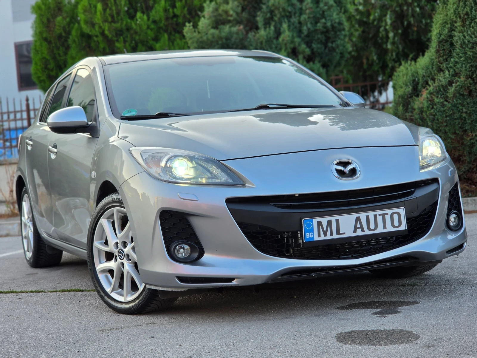 Mazda 3 1.6HDI 115hp * КЛИМАТРОНИК * НАВИ * ЕВРО 5 * 