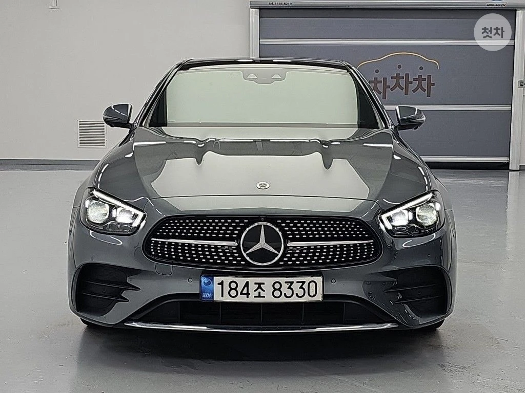 Mercedes-Benz E 350 4MATIC AMG LINE HEAD UP 360CAM BURMESTER, снимка 3 - Автомобили и джипове - 55554762