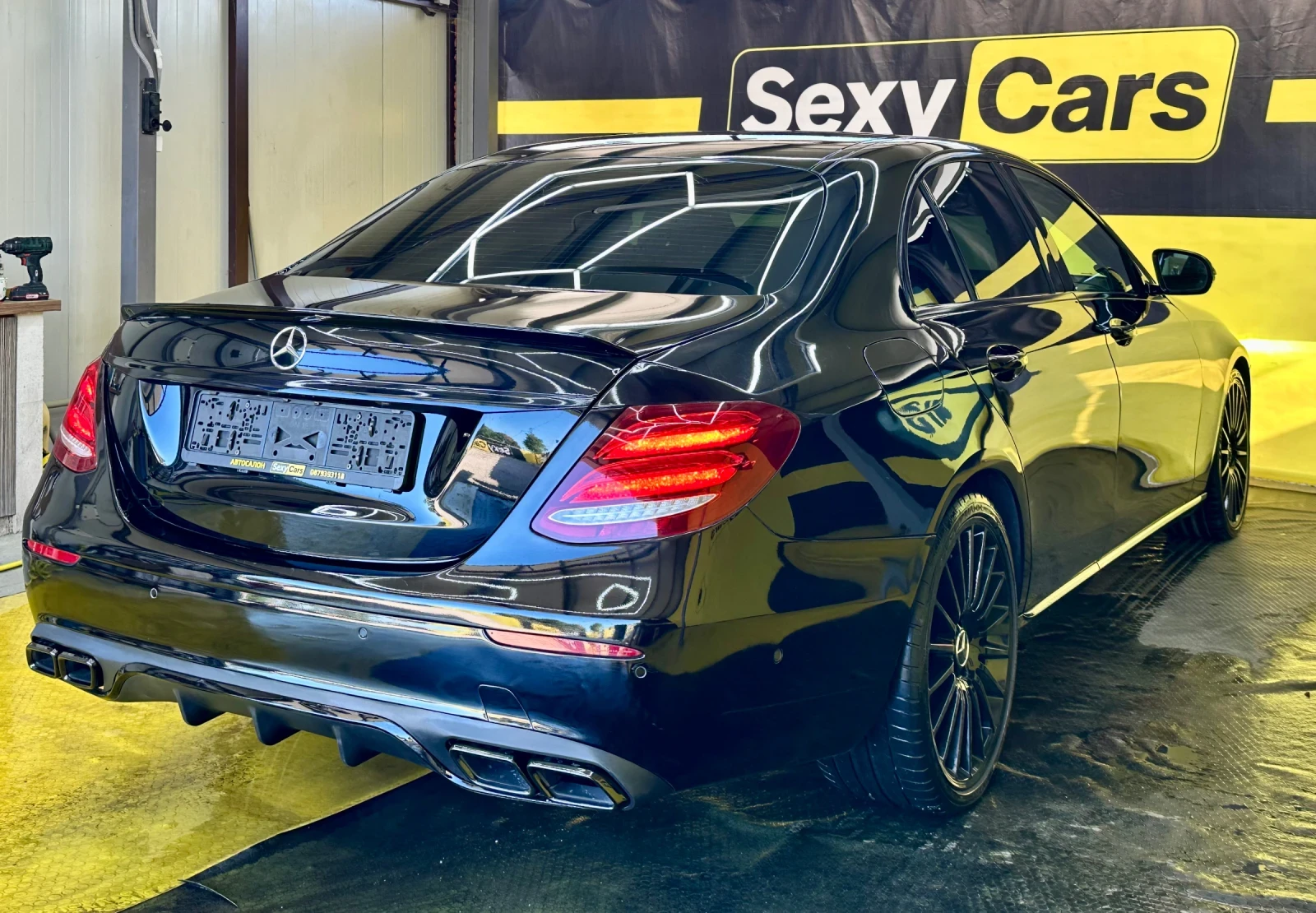 Mercedes-Benz E 220 AMG/DIGITAL, снимка 6 - Автомобили и джипове - 55954441