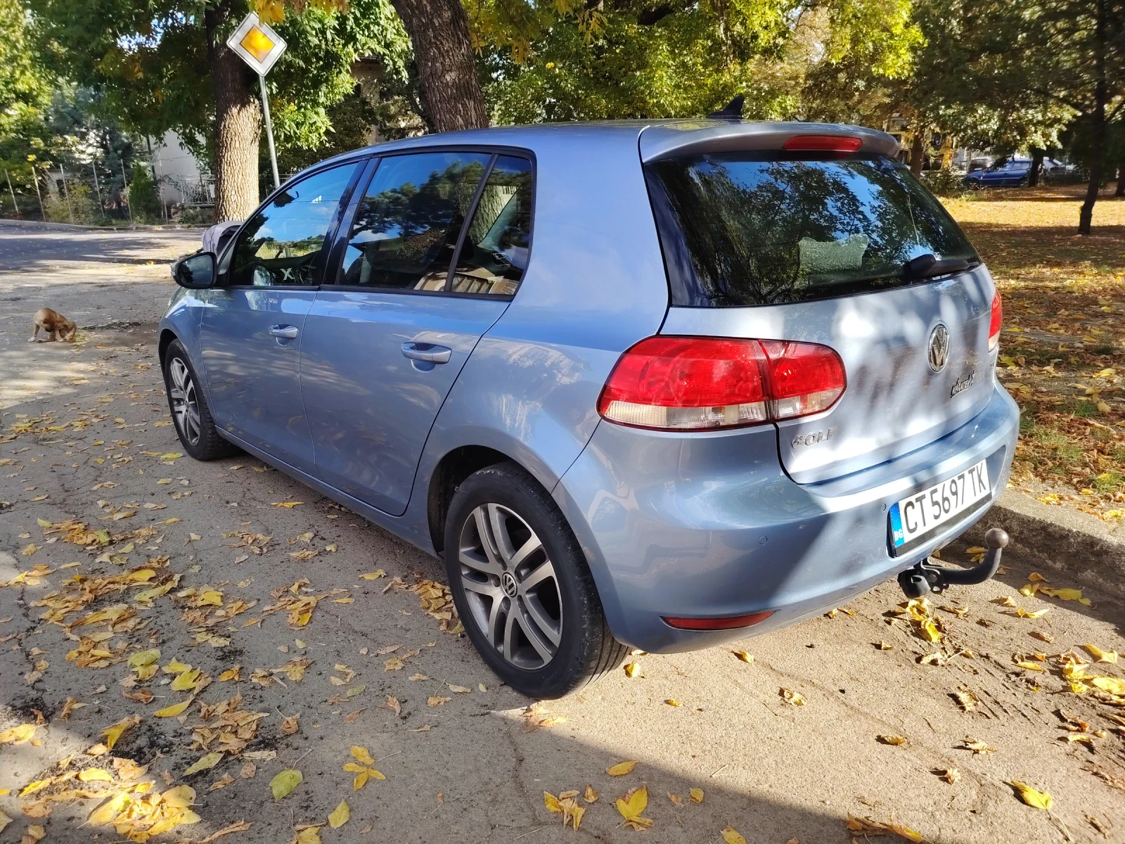 VW Golf, снимка 3 - Автомобили и джипове - 56579572