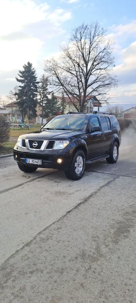 Nissan Pathfinder 4.0 V6 Германия Вс.екстри 160000км., снимка 1