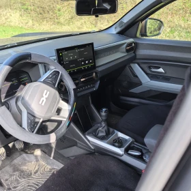 Dacia Duster 1.2 Tce 4x4 Extreme | Auto.bg — изображение 14