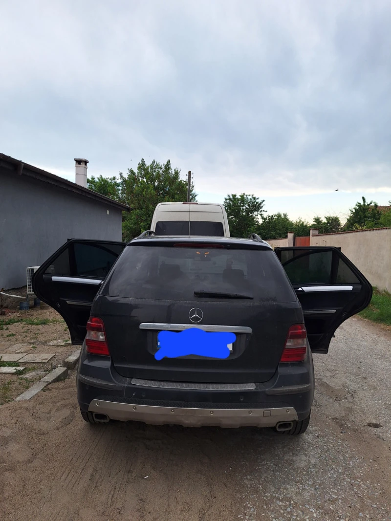 Mercedes-Benz ML 320, снимка 10 - Автомобили и джипове - 47172907