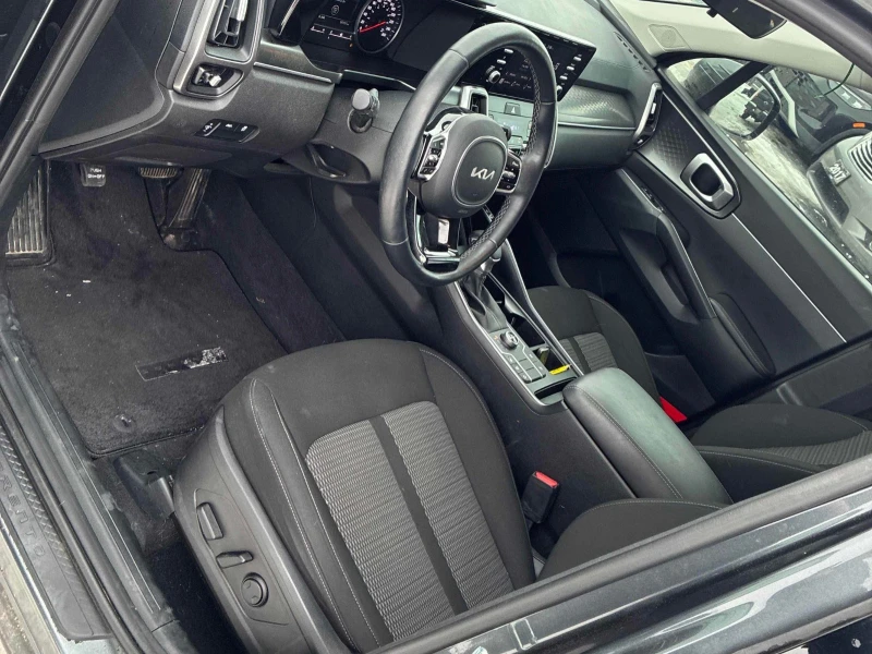 Kia Sorento AWD CARFAX АВТО КРЕДИТ , снимка 6 - Автомобили и джипове - 52834516