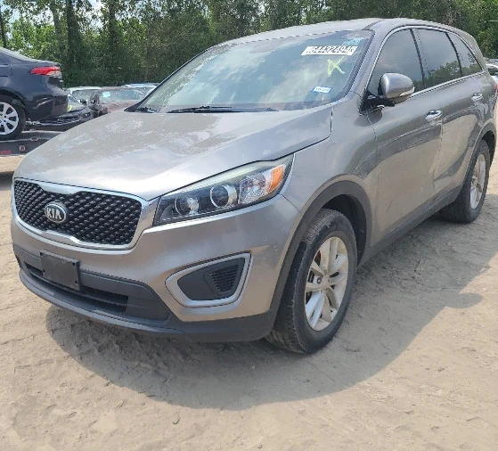 Kia Sorento LX, снимка 4 - Автомобили и джипове - 48060421