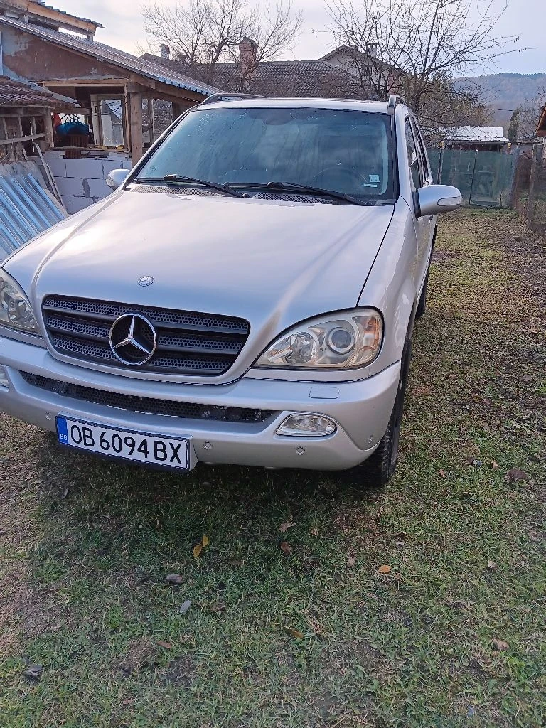 Mercedes-Benz ML 270, снимка 7 - Автомобили и джипове - 48266216