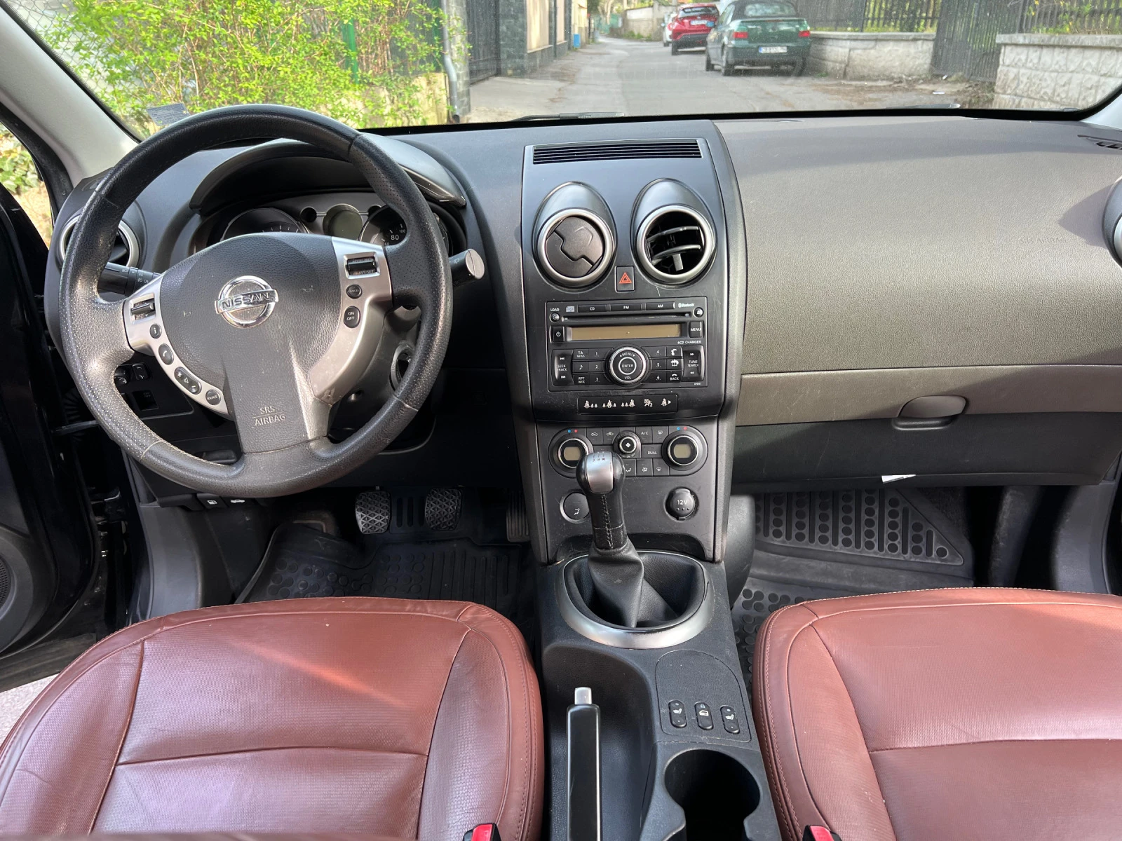 Nissan Qashqai 1.6 - изображение 6