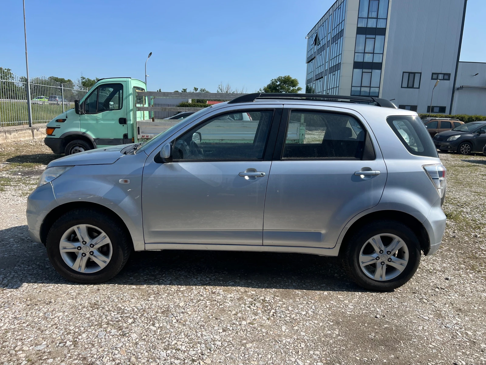 Daihatsu Terios 1.5 4X4(ГАЗ ИНЖ.) - изображение 8