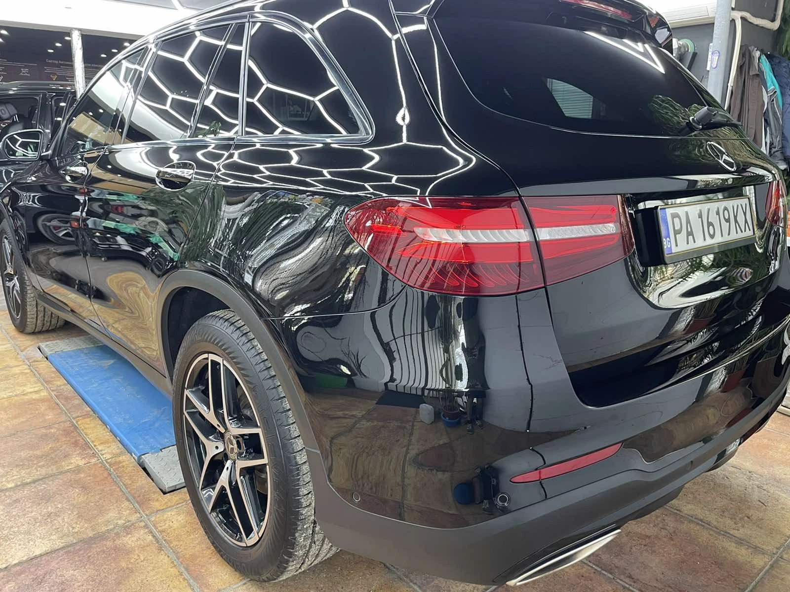 Mercedes-Benz GLC 250  - изображение 3