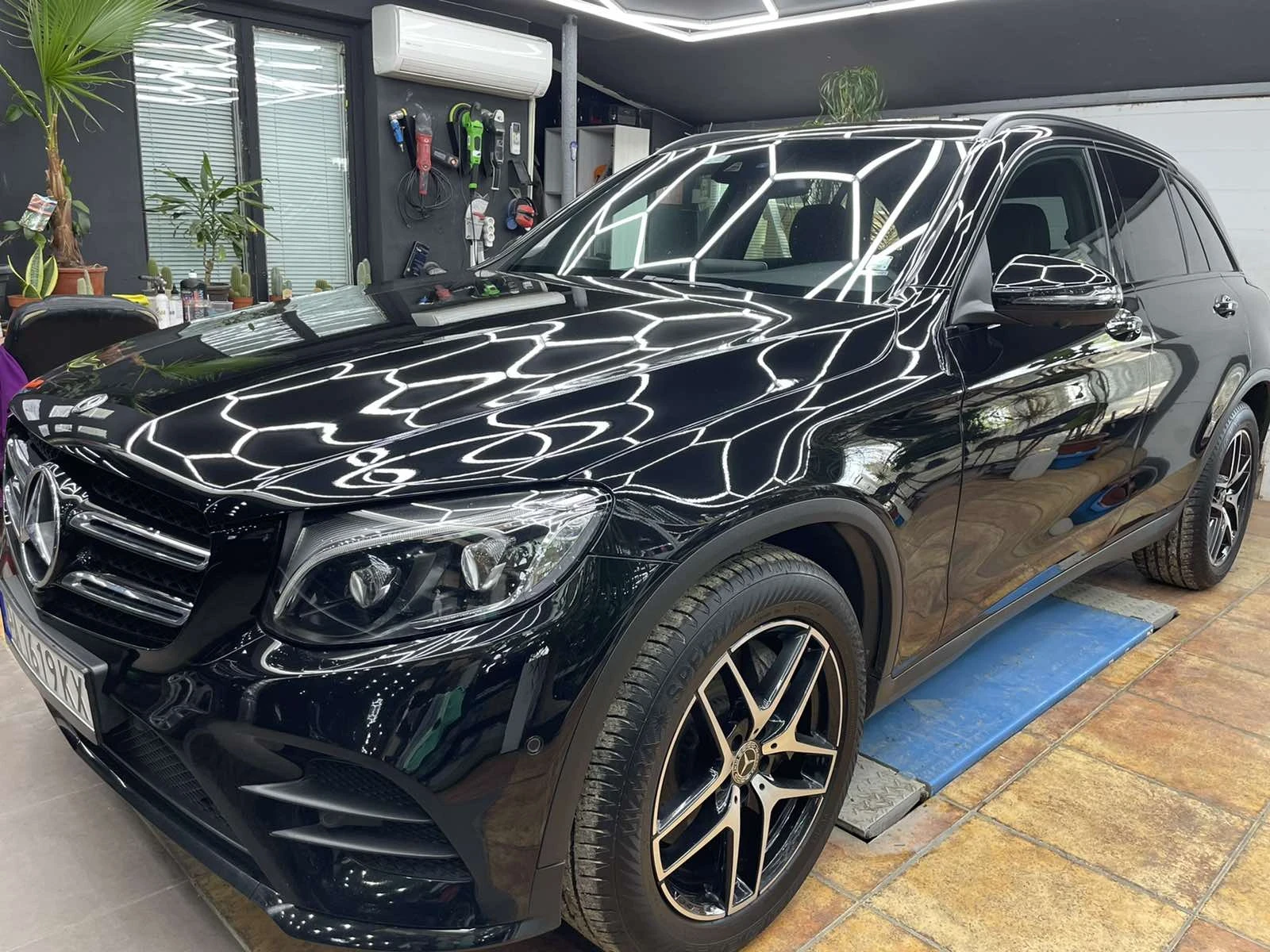 Mercedes-Benz GLC 250  - изображение 2