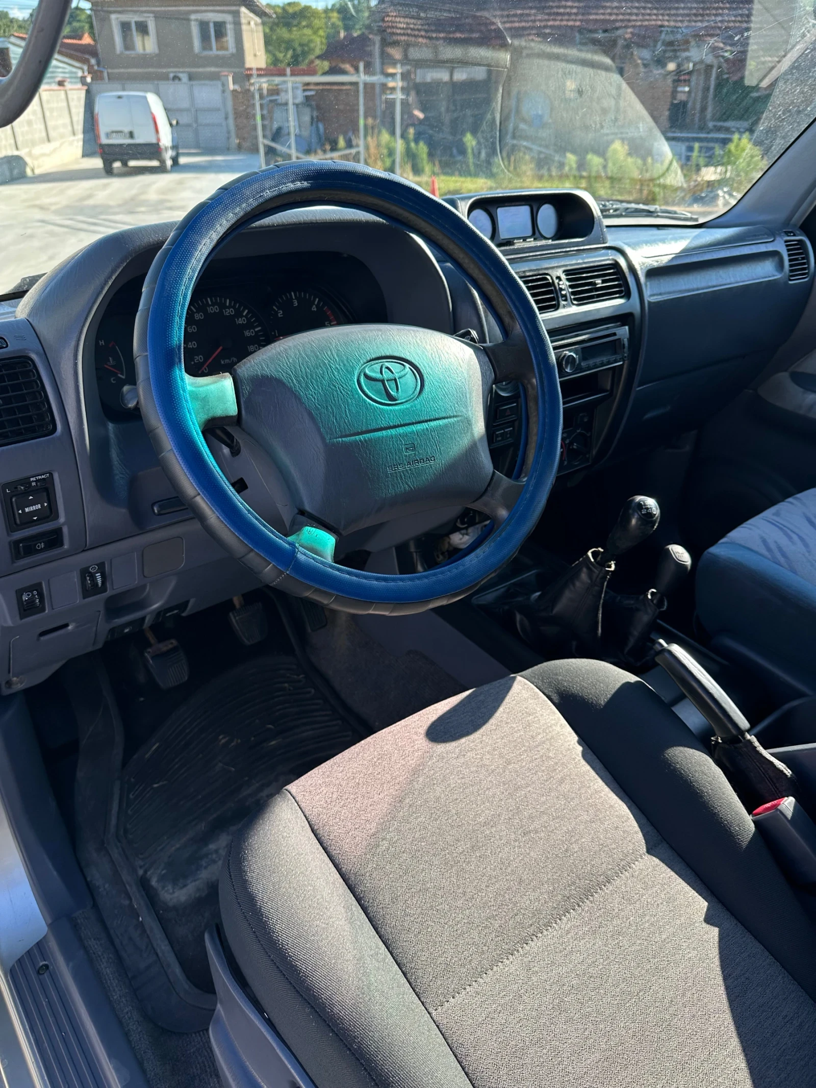 Toyota Land cruiser J90  - изображение 6