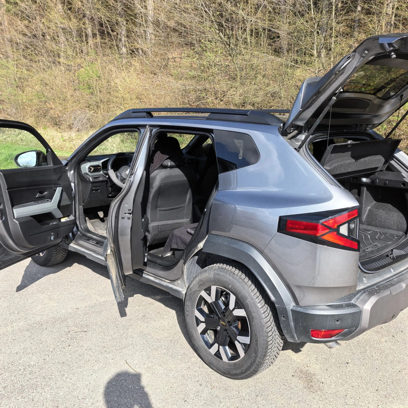 Dacia Duster 1.2 Tce 4x4 Extreme, снимка 7 - Автомобили и джипове - 52612381