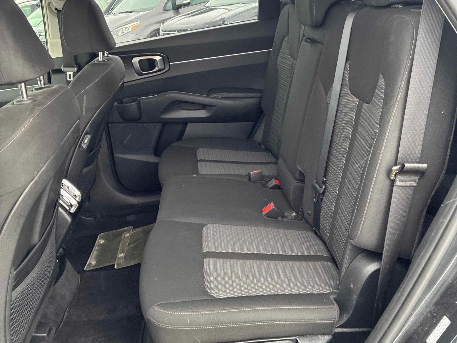 Kia Sorento AWD CARFAX ���� ������  | Mobile.bg � ����������� 11