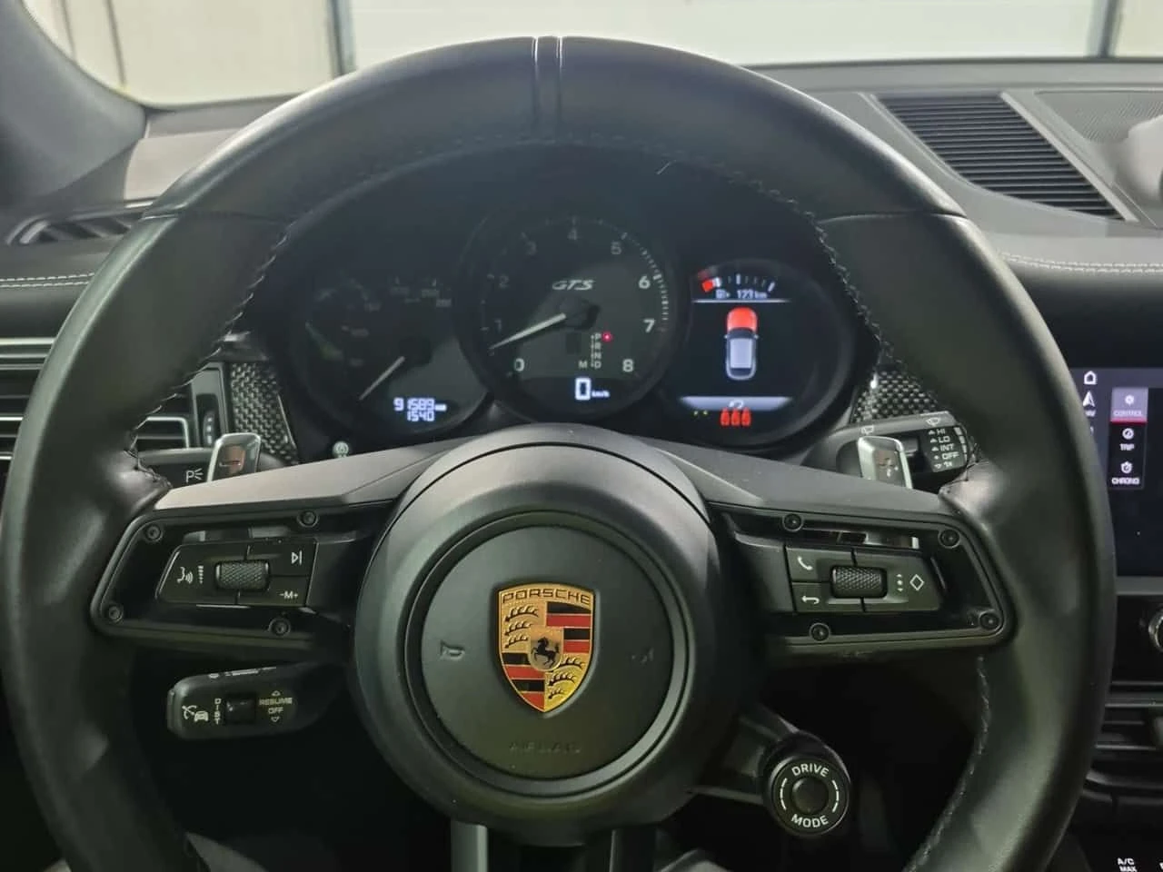 Porsche Macan GTS * CARFAX * Един собственик * Без инциденти *  - изображение 9