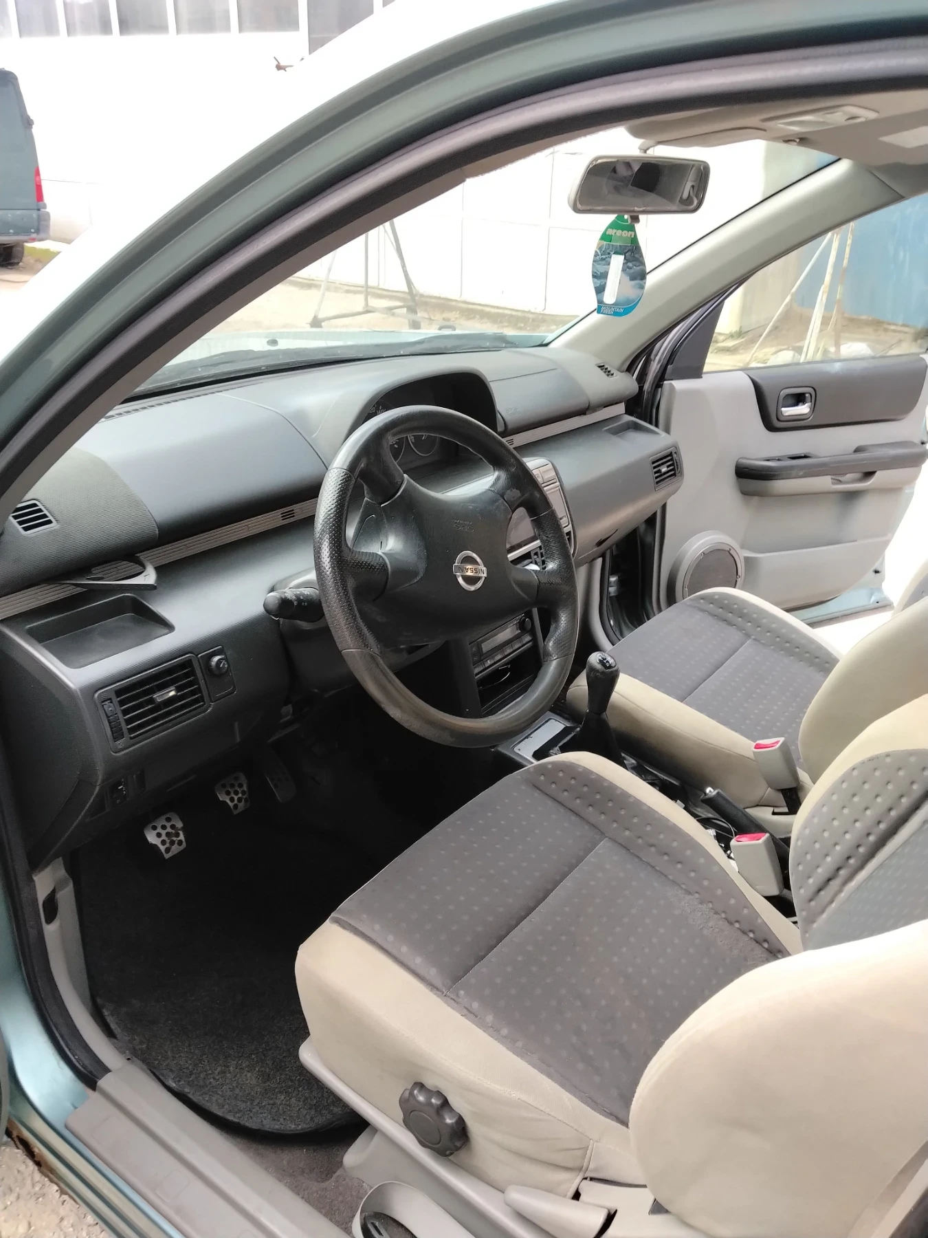 Nissan X-trail, снимка 2 - Автомобили и джипове - 54555346