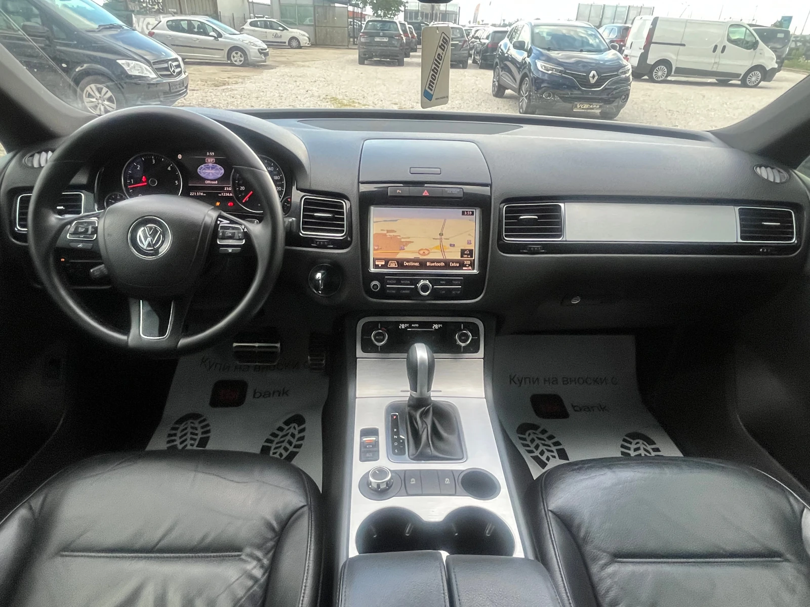 VW Touareg 3.0TDI, 245 kc.АВТОМАТИК, ЛИЗИНГ, снимка 9 - Автомобили и джипове - 54574539