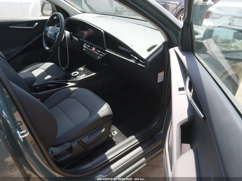 Kia Niro Ev Wind, снимка 5 - Автомобили и джипове - 54903034
