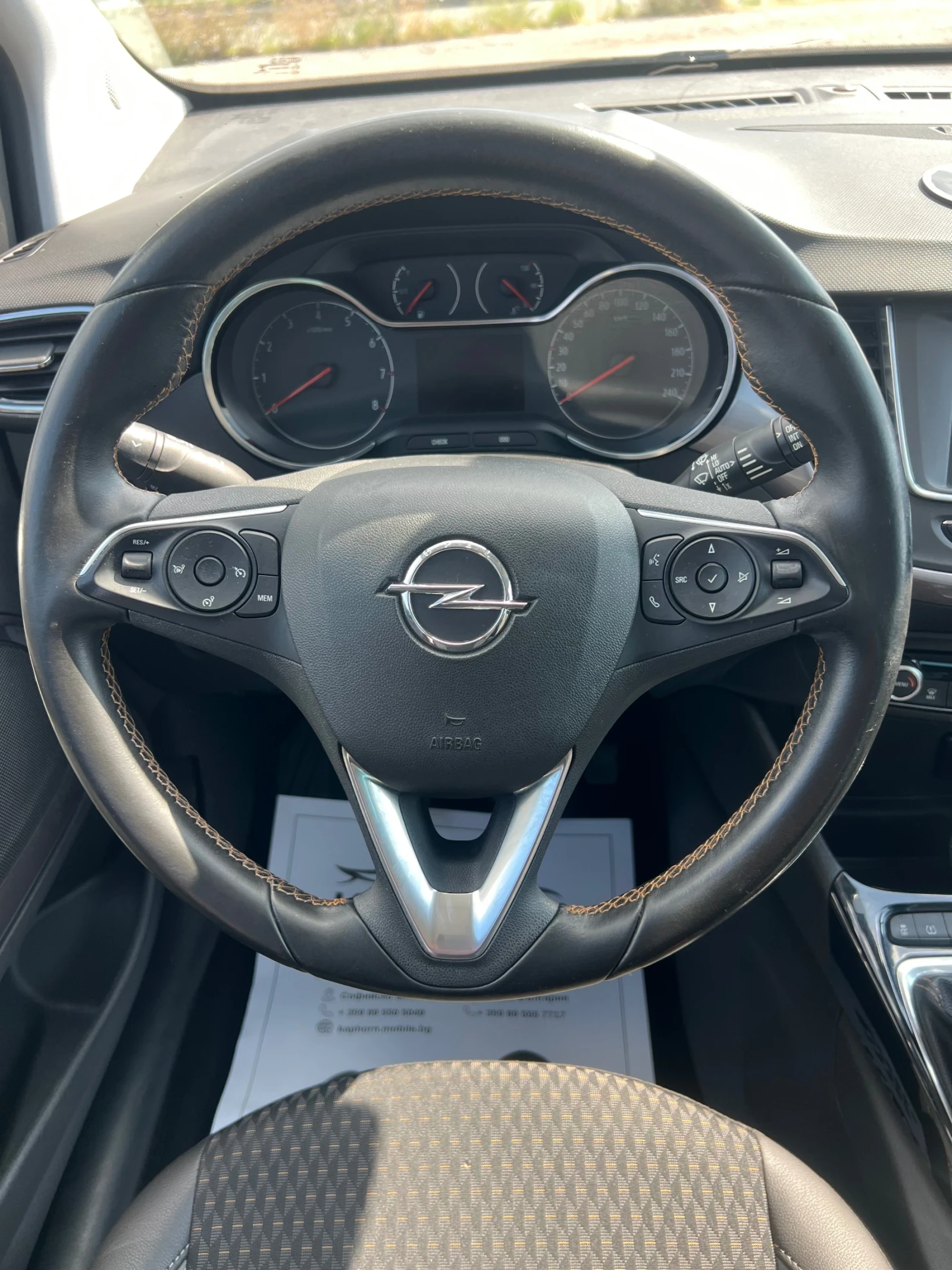 Opel Crossland X 1.2i 80.000km!!!, снимка 10 - Автомобили и джипове - 55698422