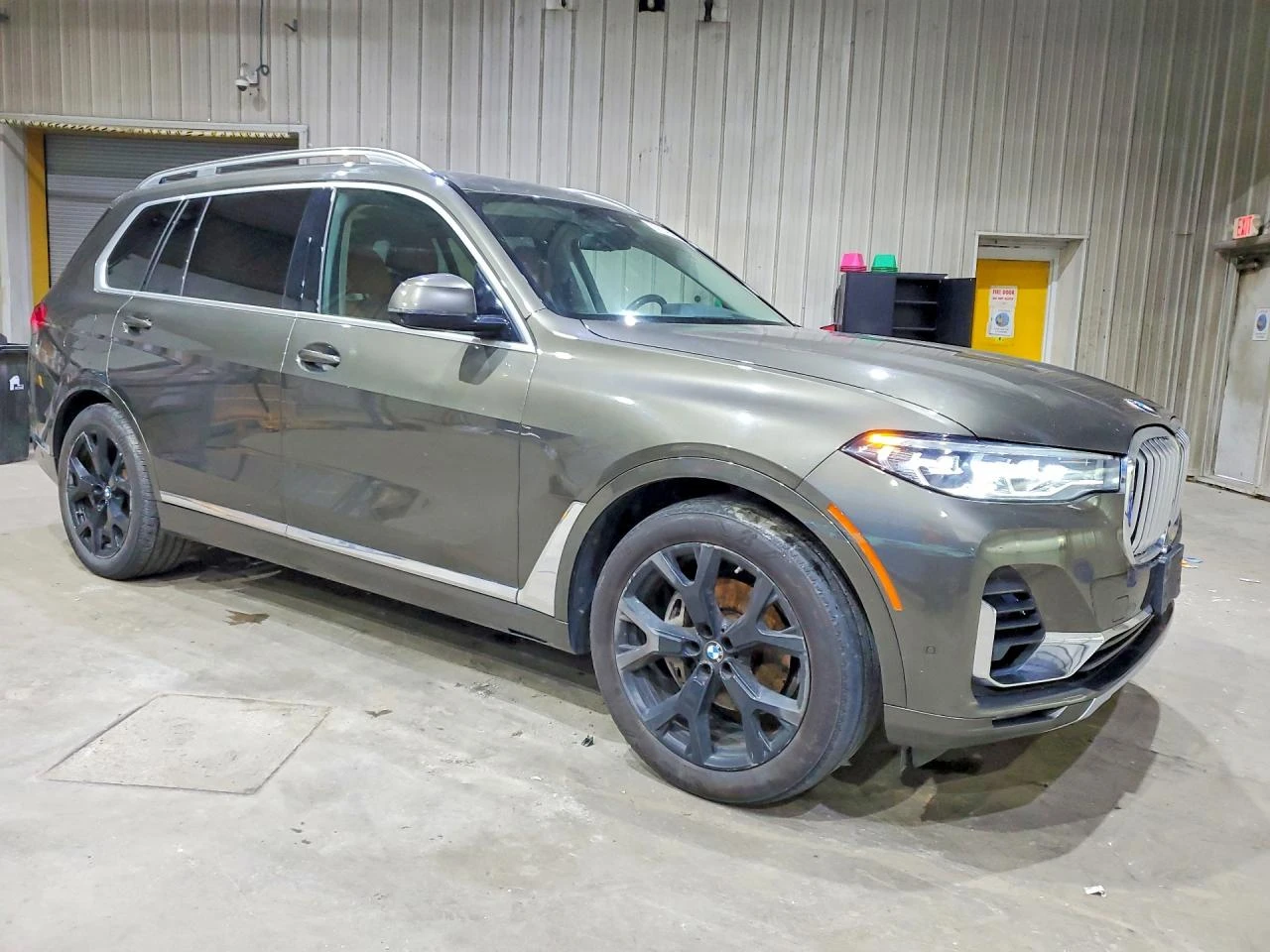 BMW X7 3.0l xDrive40I, снимка 4 - Автомобили и джипове - 55755930
