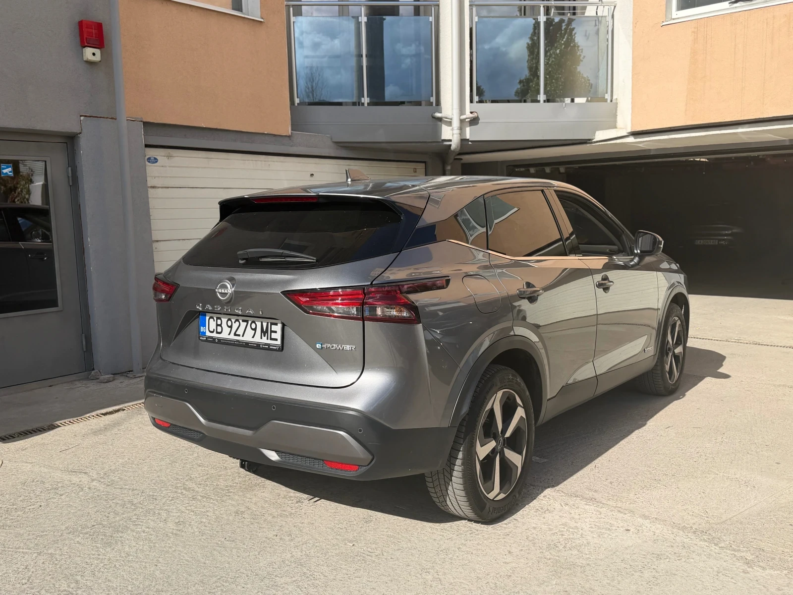 Nissan Qashqai E-power , снимка 6 - Автомобили и джипове - 56181360