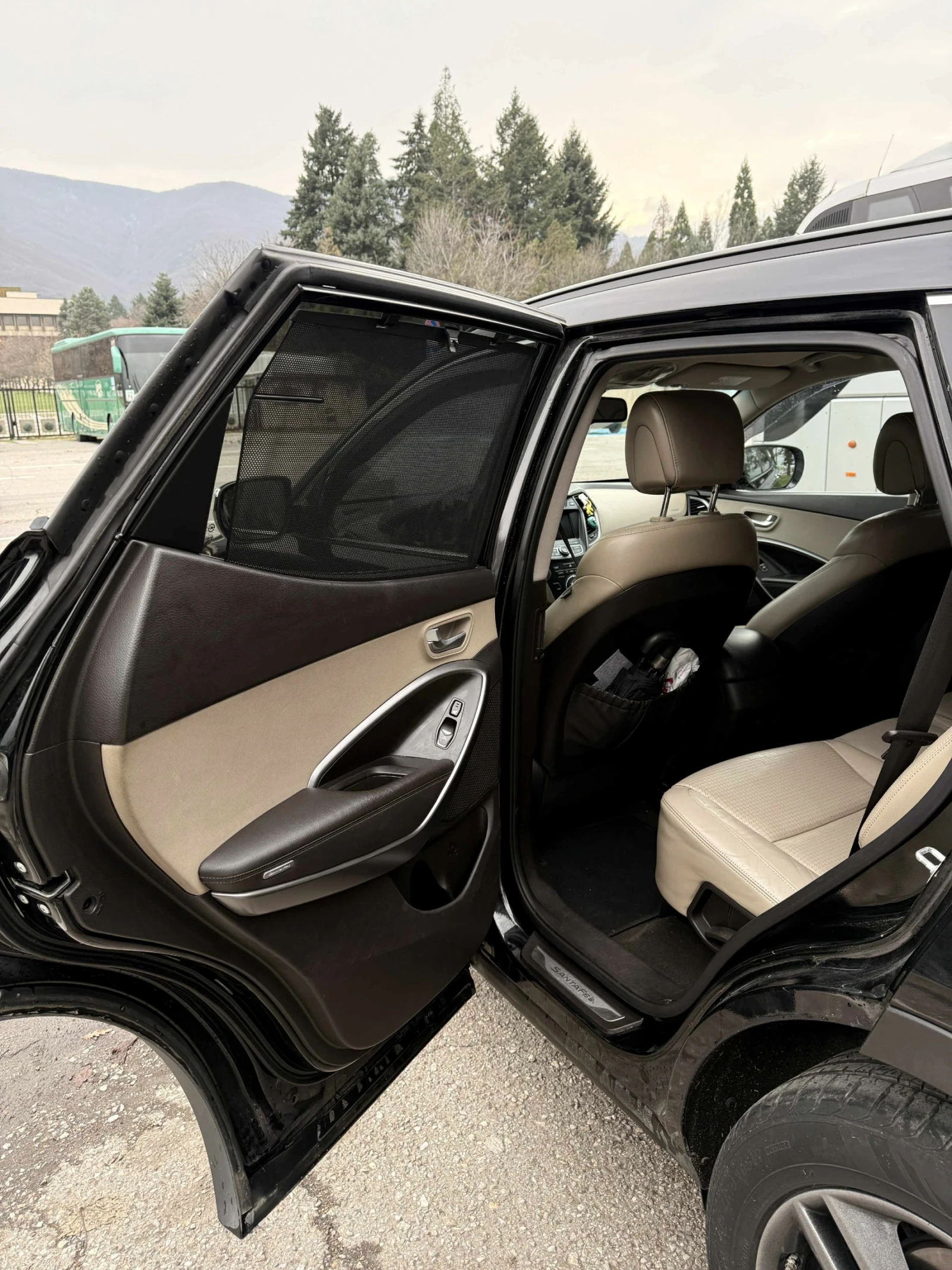 Hyundai Santa fe 2.2CRDI 4x4 сервизна история, снимка 9 - Автомобили и джипове - 56305110