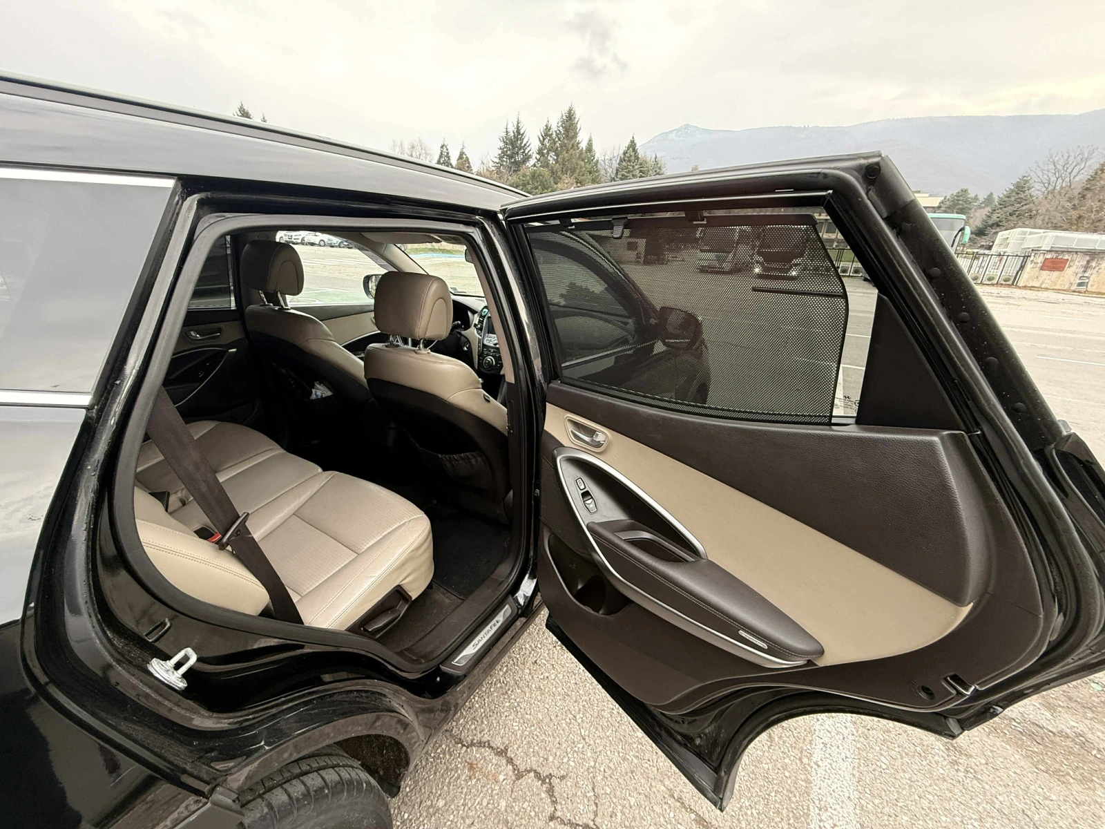 Hyundai Santa fe 2.2CRDI 4x4 сервизна история, снимка 8 - Автомобили и джипове - 56305110