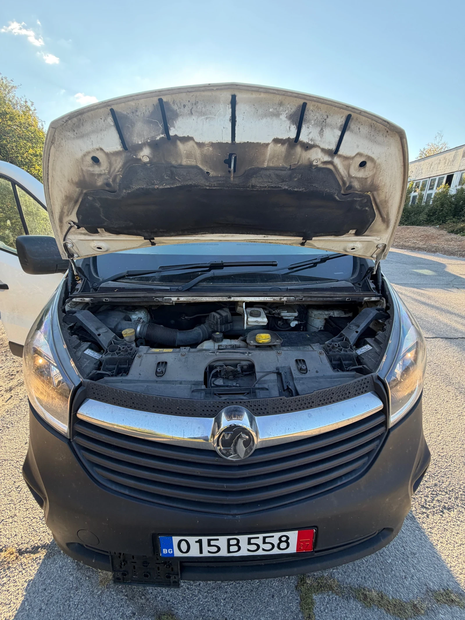 Opel Vivaro 1.6 dci 120hp R9M, снимка 14 - Бусове и автобуси - 56362364