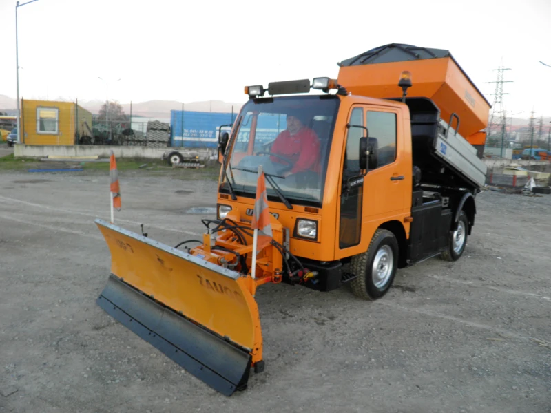 Mercedes-Benz UNIMOG MULTICAR UX100, снимка 16 - Камиони - 52739508