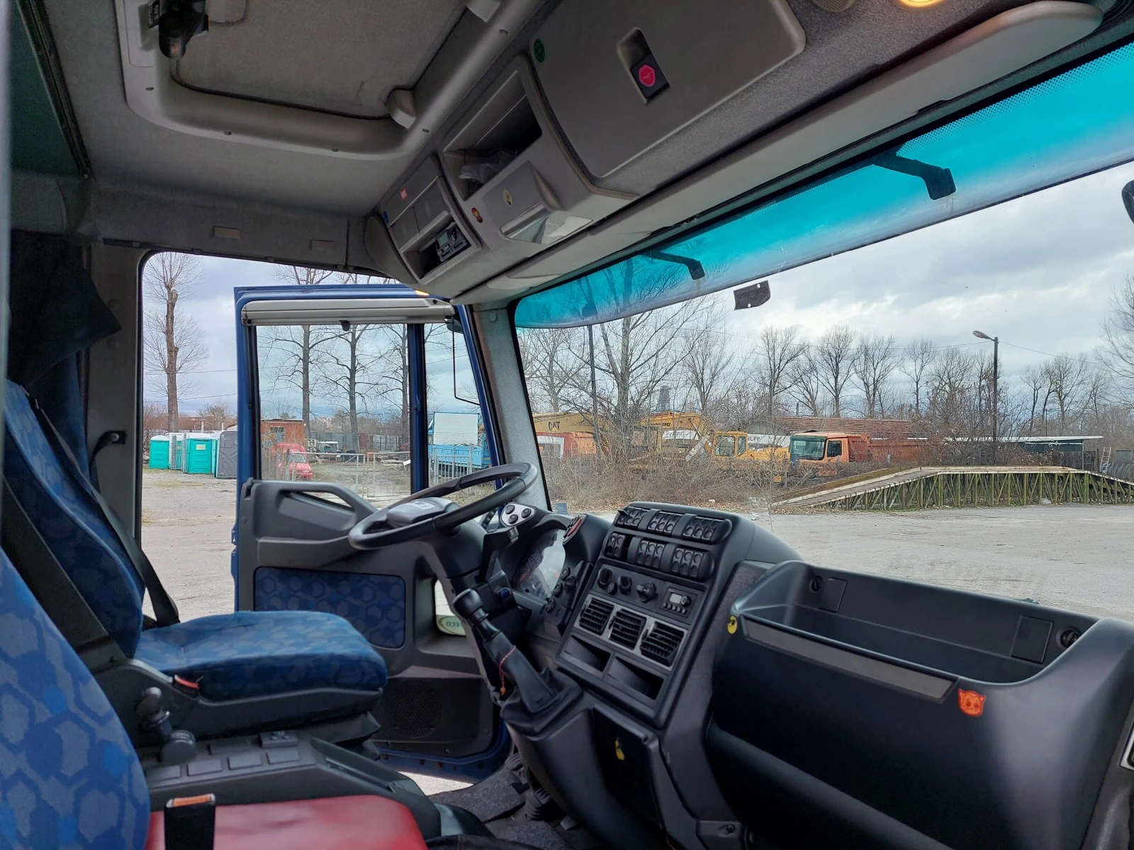 Iveco Eurocargo ML100/177к.с./Брезент - изображение 10