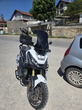 ������ Honda X-ADV